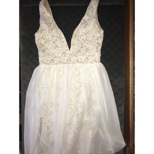 Ark&Co Lace dress